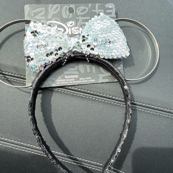 Disney Sequin Bow Headband Silver and black - Picture 2 of 5